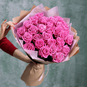 Купить 51 розу дешево москва сладости в подарок на день рождения