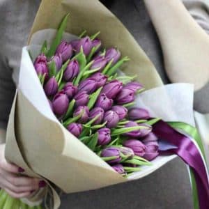 Букет тюльпаны фиолетовые