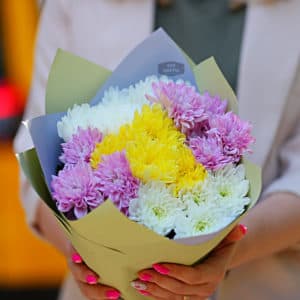 букет цветов дешево в москве