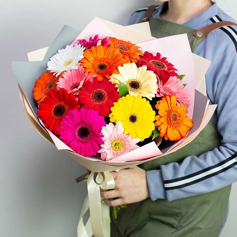 Цветы с доставкой герберы подарки и цветы с доставкой красноярск