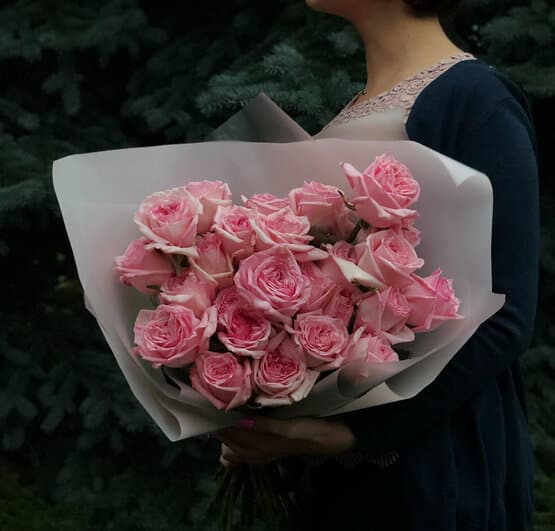25 ароматных роз