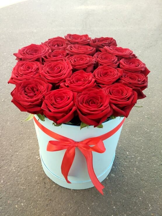Коробка с розами.