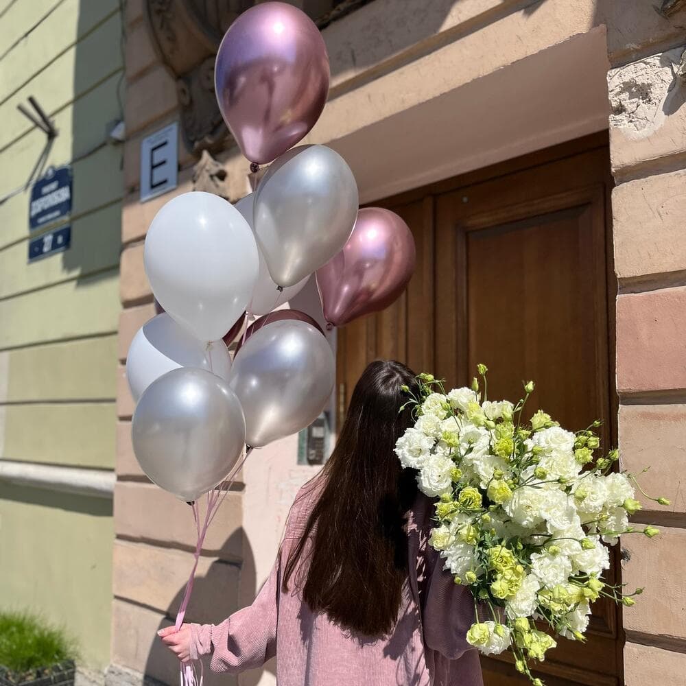Цветы воздушные шары москва новосибирск академгородок доставка цветов