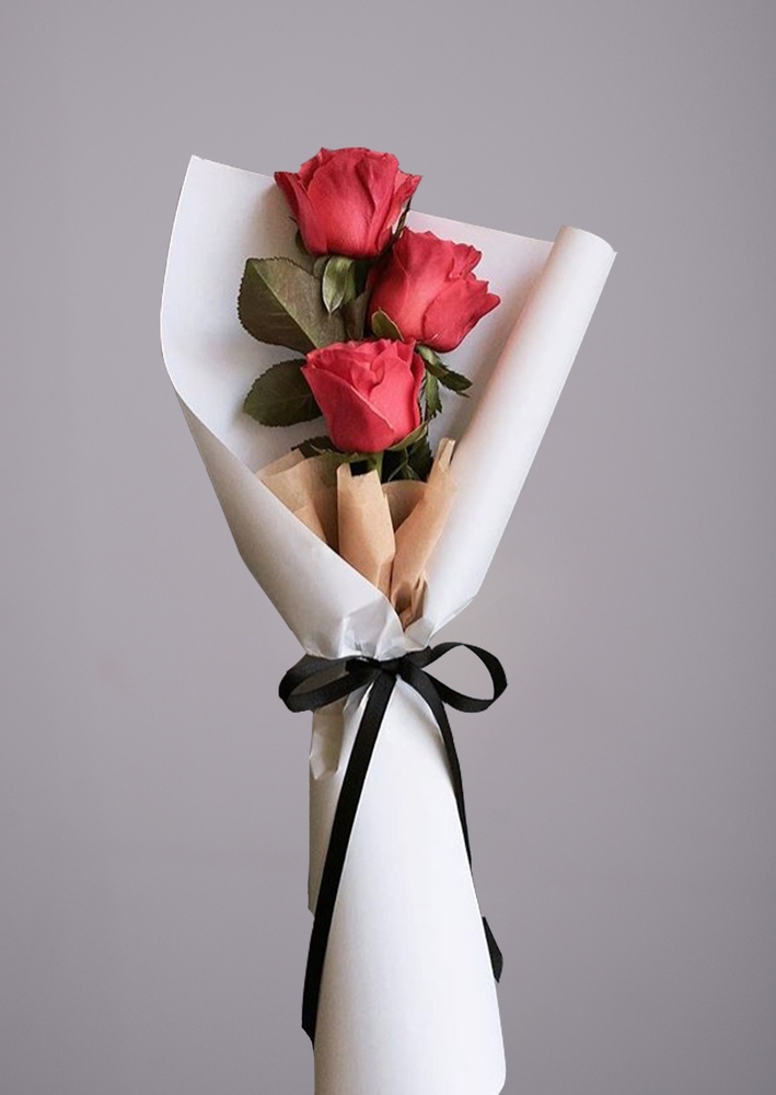 3 розы Коралл - Доставкой цветов в Москве! 76339 товаров! Цены от 487 руб.  Цветы Тут
