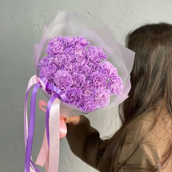 Букет из лавандовых диантусов
