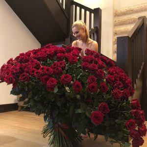 43015363_327047964785667_7160174687787495584_n