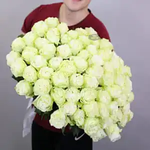 Букет белых роз